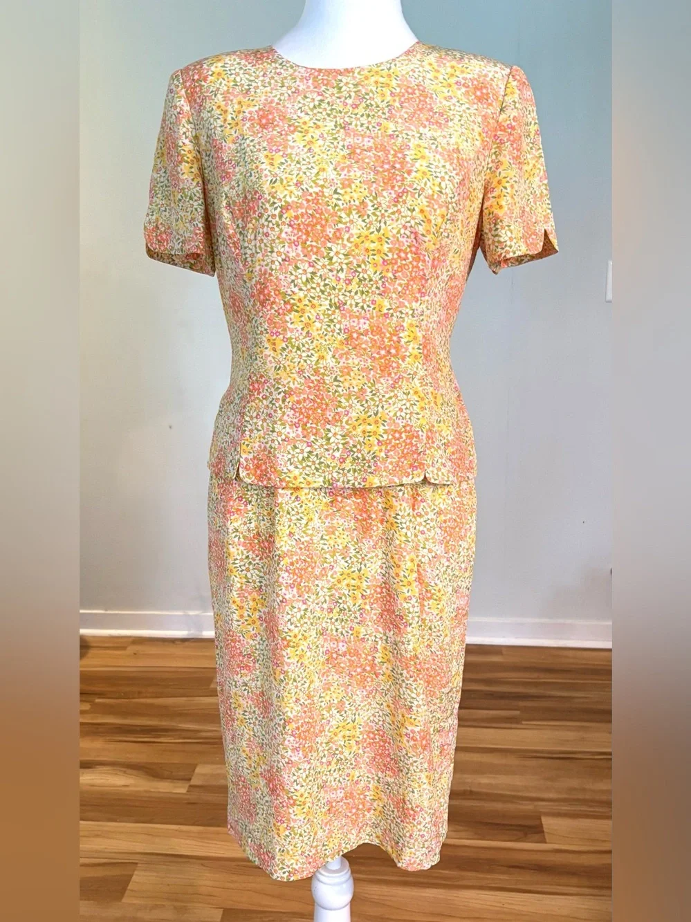 Vintage 90’s Maggie London Floral Silk Midi Dress, Size 8 Petite - Picture 1 of 6